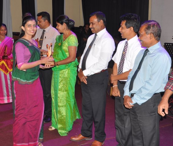 the best performers of the State Drama Competition in the North Western Province.